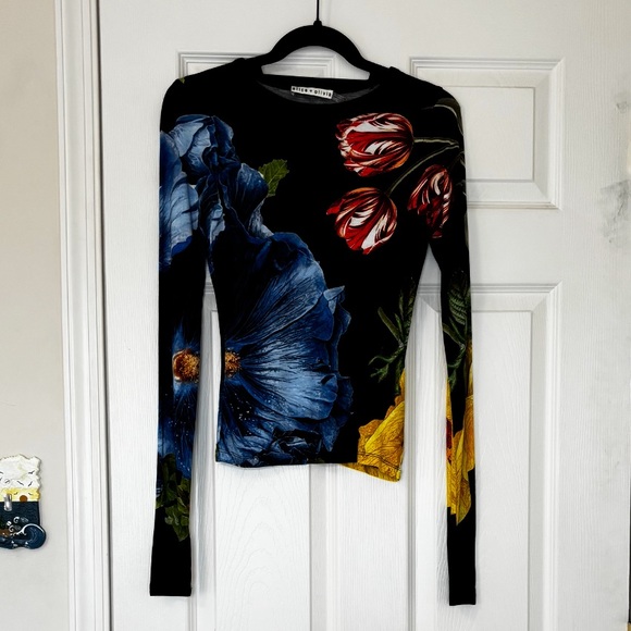 Alice + Olivia Le Parisien Delaina Long Sleeve Floral Top - Picture 1 of 7